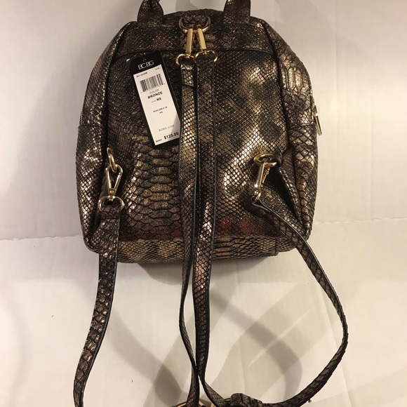 BACKPACK - Picture 4 of 4